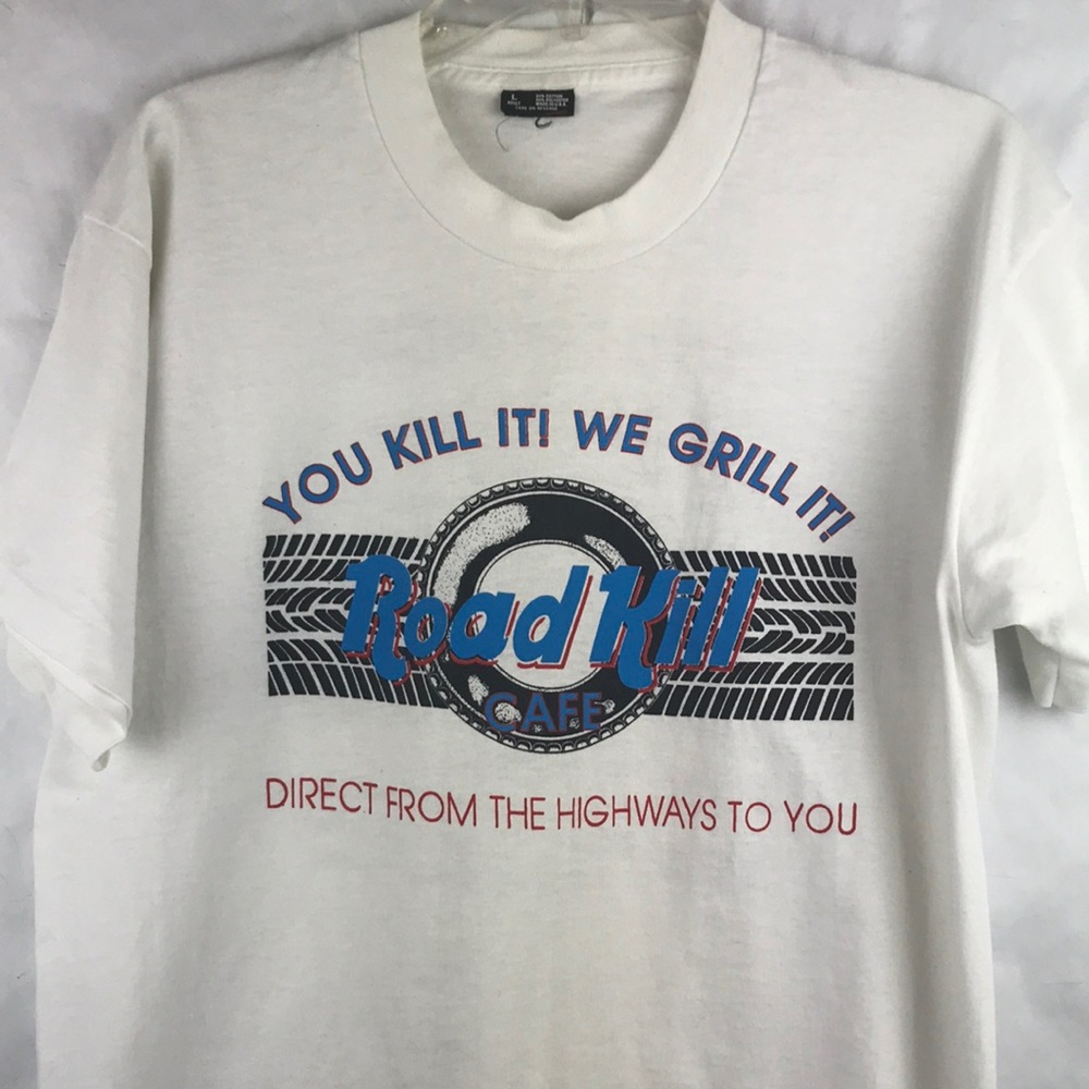Jeffery Dahmer Vintage Single stitch Road Kill Cafe spell out graphic tee large